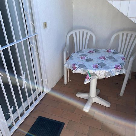 Studio Dans Un Endroit Calme Et Discret D Empuria Empuriabrava Ngoại thất bức ảnh